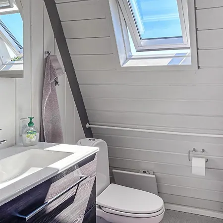 Gorgeous In With Wifi Holiday home